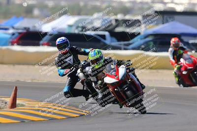 media/Oct-09-2022-SoCal Trackdays (Sun) [[95640aeeb6]]/Turn 2 (1110am)/